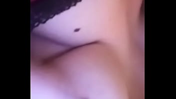 Große brüste präsentieren nur für dich