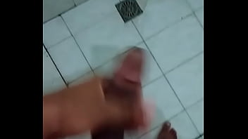 Gozando pra uma novinha que conheci