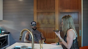 So i definitely need more girl’s nights out ⭐️ thefitfreakk2 cassiebsman