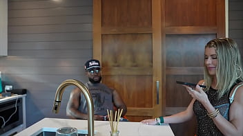 So i definitely need more girl’s nights out ⭐️ thefitfreakk2 cassiebsman