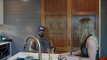 So i definitely need more girl’s nights out ⭐️ thefitfreakk2 cassiebsman