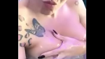 Alma del rey & ayesaxlove shower