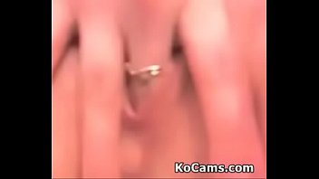 Hungry brunette big ass fingering hard and d squirt