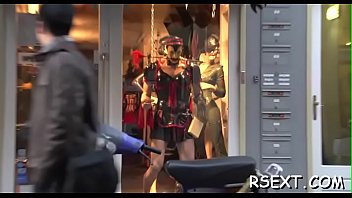 Topnotch verusha enjoys sex with playmate