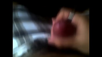 Masturbandome y derramando 4