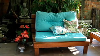 De encontro com o pau do moreno na lareira