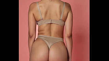 Posando en lencería