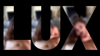 Mãos ao alto policial com bunda grande prende você nicole lux Mãos ao alto policial com bunda grande prende você nicole lux