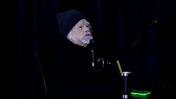 Sempre sonhou em ser aeromoça foi demitida em 5 meses por transar no avião e as putarias em vôos tifany rocha swing cast watch sheer red