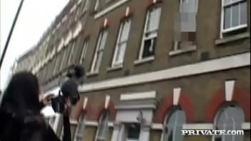 Amateur milfs samantha bond & brunette mazel have a wild trio