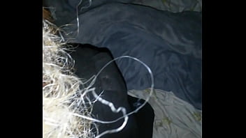 Ghetto chick takes cum in mouth