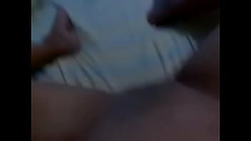 Puta venezolana se masturba parte 1