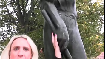 Look at the size of those hands