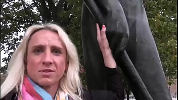 Look at the size of those hands