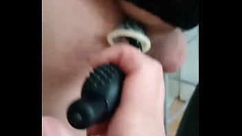 игрушкой в попу игрушкой в попу