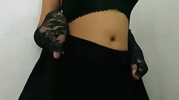 भारतीय लड़की की नग्न योनि में उंगली करते हुए वायरल वीडियो thumbnail