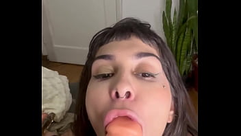 Free pv my sub worship my body feel my mouth and receive a gift pov