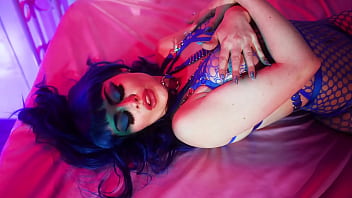 Let's get sloppy fishnet spit play