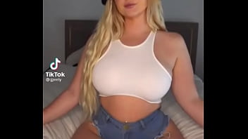 Solo moves ass booty thighs