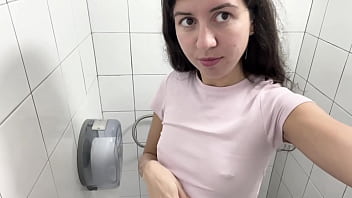 14 hour road trip and how many times she peed extended edition