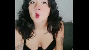 Cachonda frente a la cámara