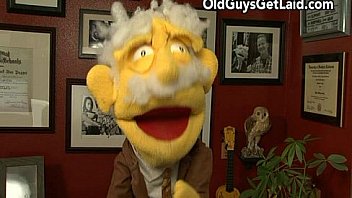 Hot threesome with beautiful sluts