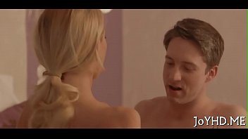 Teen siren rides ramrod to receive off