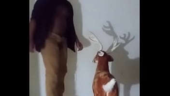 Similar colors to creamy peanut butter 2