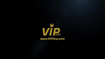 Sharing showers with victoria daniels jenifer jane by vipissy