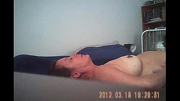 Making lori's titties bounce