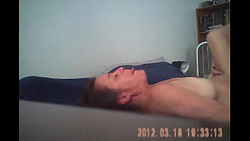 Making lori's titties bounce