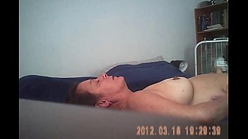 Making lori's titties bounce