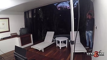 Essa linda loira nos bastidores da sexfoxxx