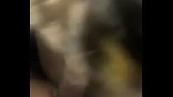 Gordita caliente mamando