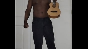 Continuing singing and dancing for free 4