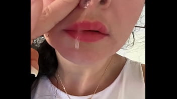 Kimmymore snotty nose