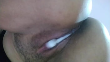 My bull mouth fucks me after creampied my pussy