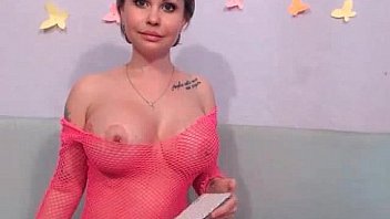 Perfect blonde milf live webcam