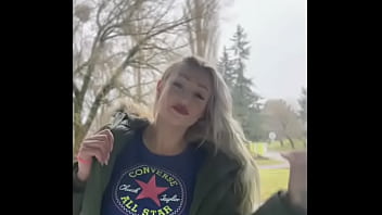 Sometimes less clothes compliments them