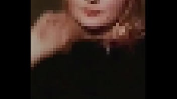 Natural big titties bouncing