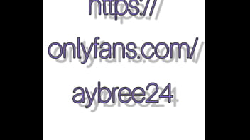 Natural big titties bouncing