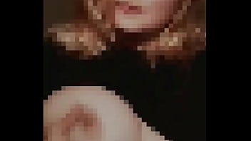 Natural big titties bouncing