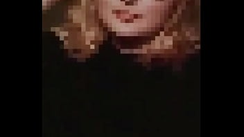 Natural big titties bouncing