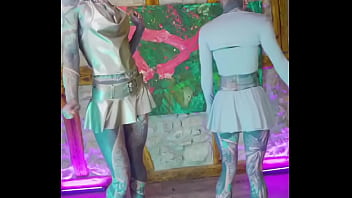 Wild or cute what do you prefer #tattoogirl #tattotwin #ink