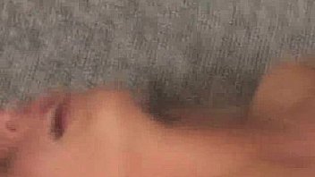 Lesbianteenvibration