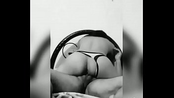 Le encanta montar mi verga