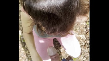 Pas le temps de bavarder y'a du monde qui se balade dans la forêt avec ce