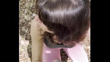 Pas le temps de bavarder y'a du monde qui se balade dans la forêt avec ce