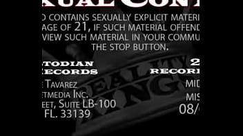 Miss Raquel Comeback Milf Hunter thumbnail