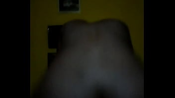 Elle Me Baise Quand Je La Fesse thumbnail